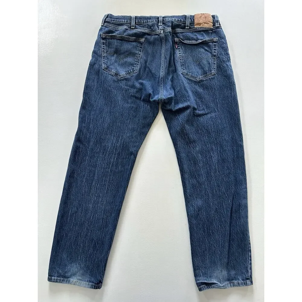 Levis elevate your